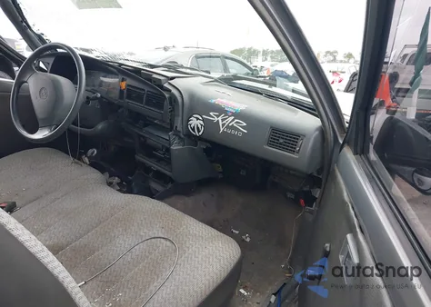 1993 Toyota Pickup 1/2 Ton Short Whlbase Stb z USA, uszkodzony, nr VIN 4TARN81AXPZ123420